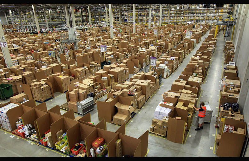 amazon warehouse fulfillment center swansea  Picture of the Day: Amazons Gigantic Fulfillment Center in Swansea