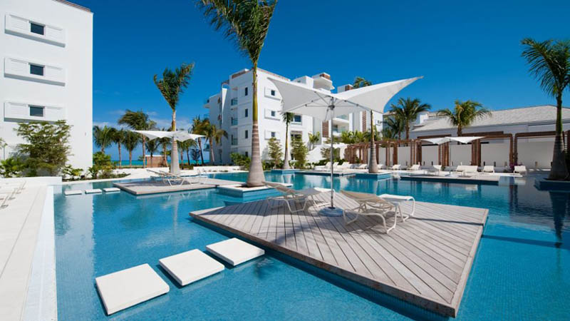 gansevoort turks and caicos 5 The Beaches and Resorts of Turks and Caicos [40 photos]