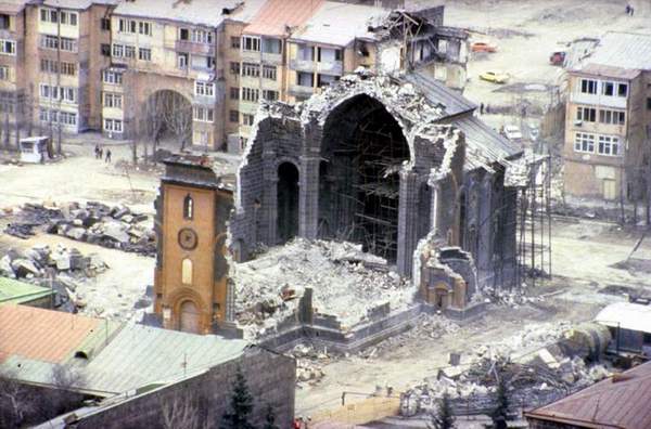 spitak earthquake damage 1988 1 This Day In History   December 7th