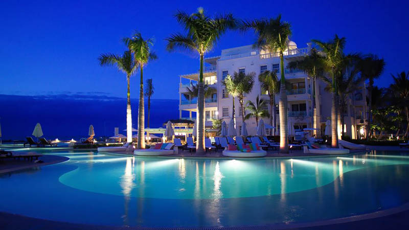 the regent palms turks and caicos1 The Beaches and Resorts of Turks and Caicos [40 photos]