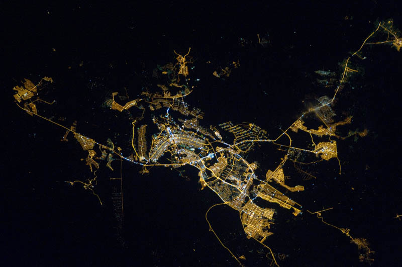 brasilia brazil at night from space nasa Earth at Night: 30 Photos from Space 
