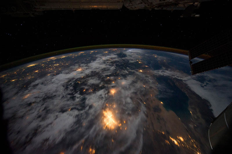 california mexicos baja california and the gulf of cortez at night from space nasa Earth at Night: 30 Photos from Space 
