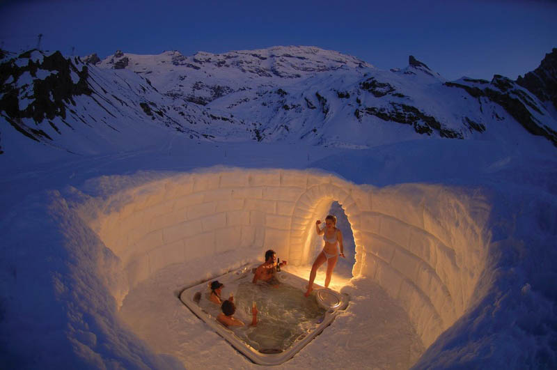 outdoor hottub jacuzzi in the matterhorn mountains The Top 75 Pictures of the Day for 2012