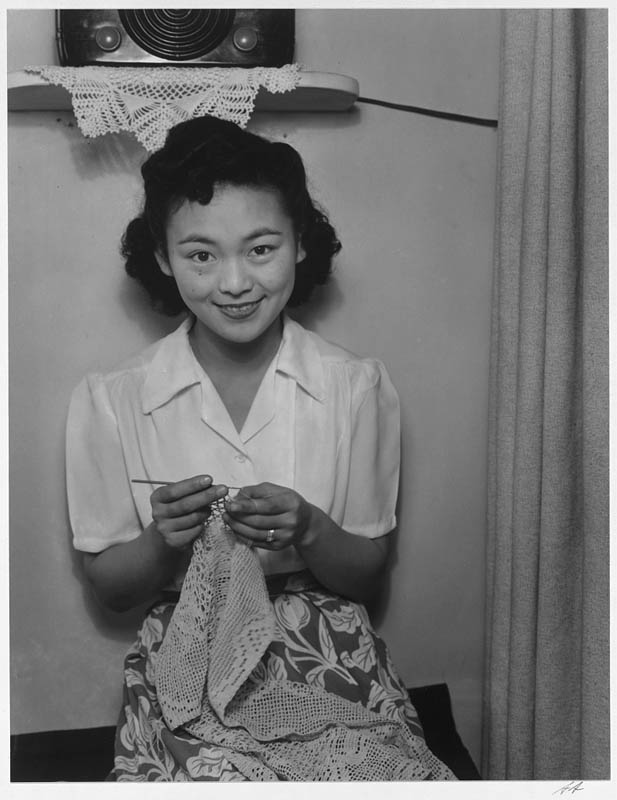 ansel adams life on japanese internment camps wwii manzanar 17 Ansel Adams Captures Life on a Japanese Internment Camp
