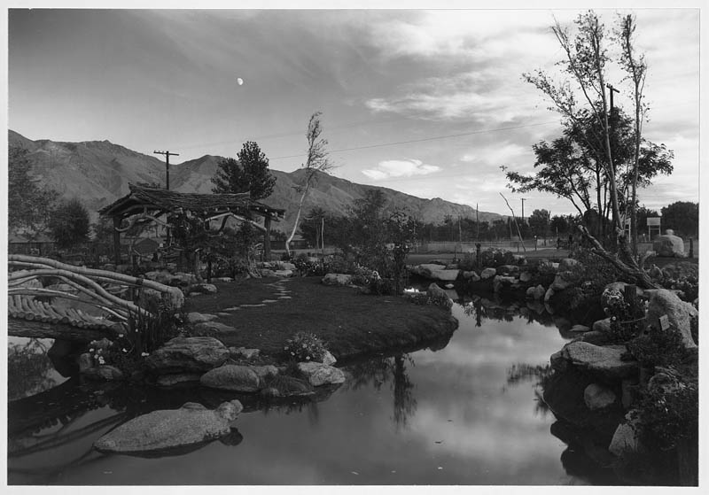 ansel adams life on japanese internment camps wwii manzanar 21 Ansel Adams Captures Life on a Japanese Internment Camp
