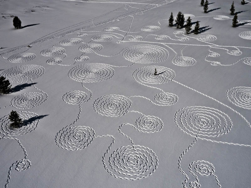 snow circle drawings with snowshoes snoja hinrichsen steampboat springs rabbit ears pass 2 Giant Snow Art Made with Snowshoes by Sonja Hinrichsen