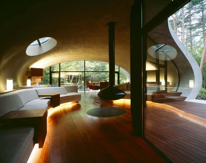 japanese oval sushi roll house villa cottage 16 An Oval Shaped Villa in the Forests of Japan