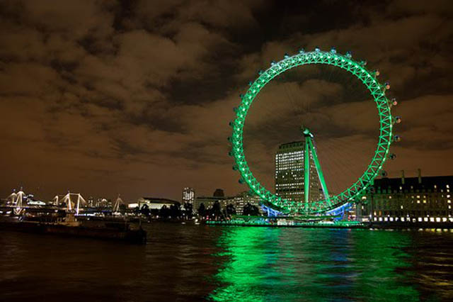 london eye green st patricks day 12 Places Around the World That Turn Green for St. Patricks Day