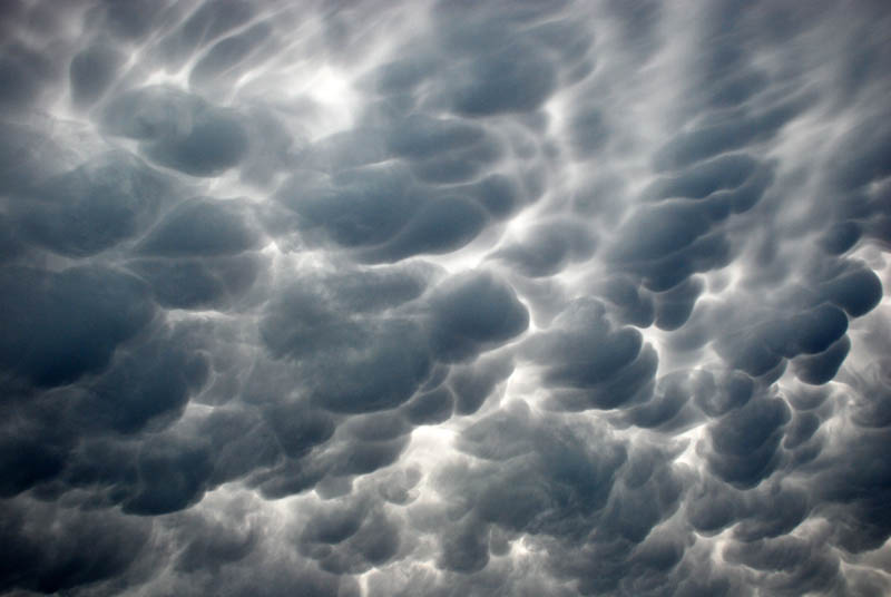 mammatus storm clouds san antonio 15 Incredible Cloud Formations