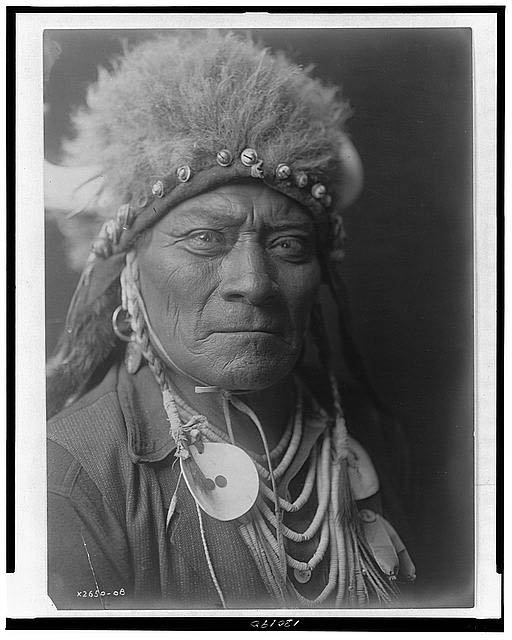 native american portraits by edward s curtis early 1900s 15 Portraits of Native Americans from the Early 1900s