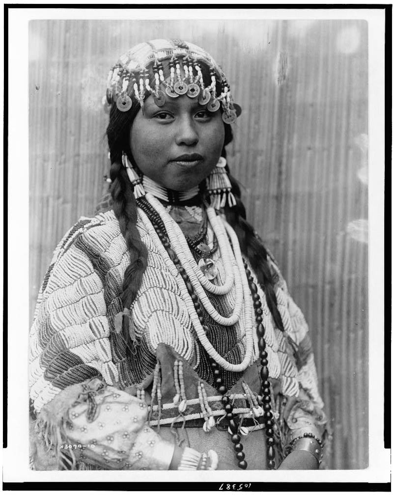 native american portraits by edward s curtis early 1900s 27 Portraits of Native Americans from the Early 1900s