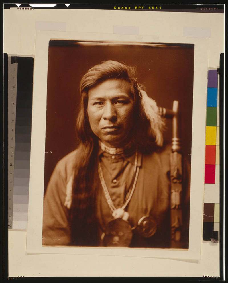 native american portraits by edward s curtis early 1900s 7 Portraits of Native Americans from the Early 1900s