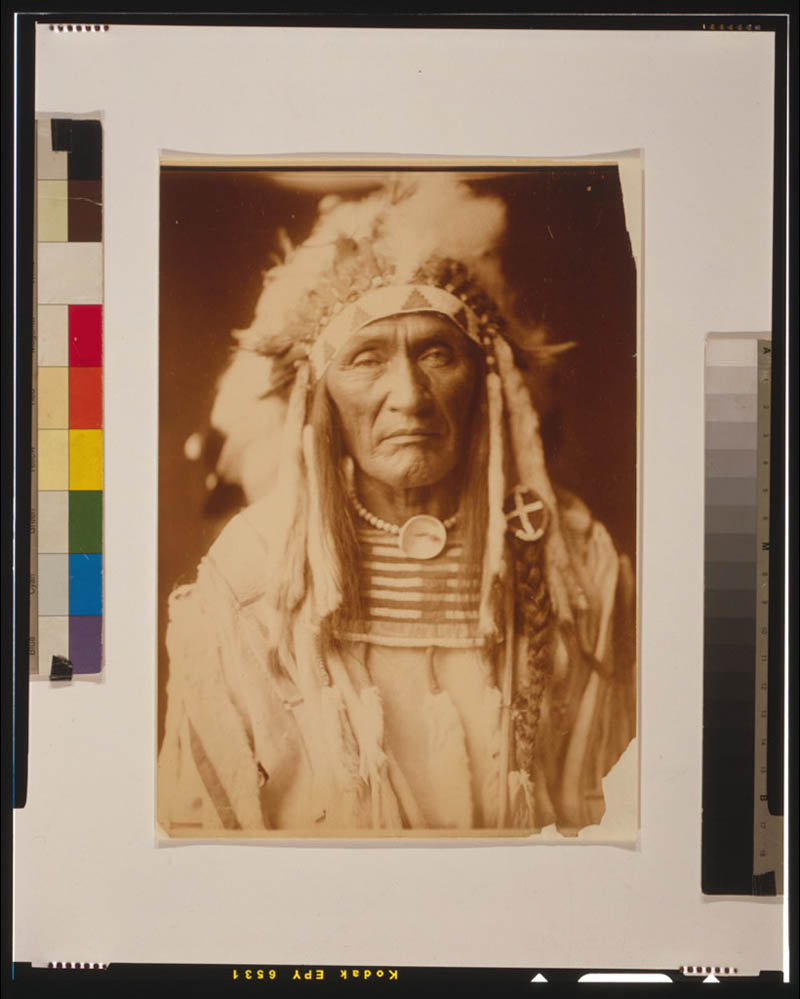 native american portraits by edward s curtis early 1900s 8 Portraits of Native Americans from the Early 1900s