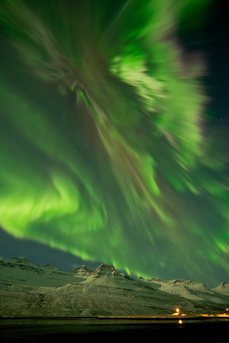northern lights aurora borealis in iceland Picture of the Day: The Most Incredible Aurora of 2012