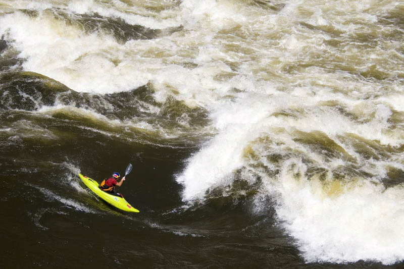 whitewater kayaking red bull 19 The Top 30 Whitewater Kayaking Photos by Red Bull