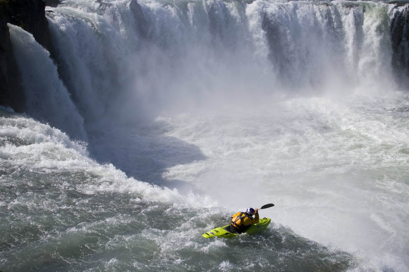 whitewater kayaking red bull 20 The Top 30 Whitewater Kayaking Photos by Red Bull
