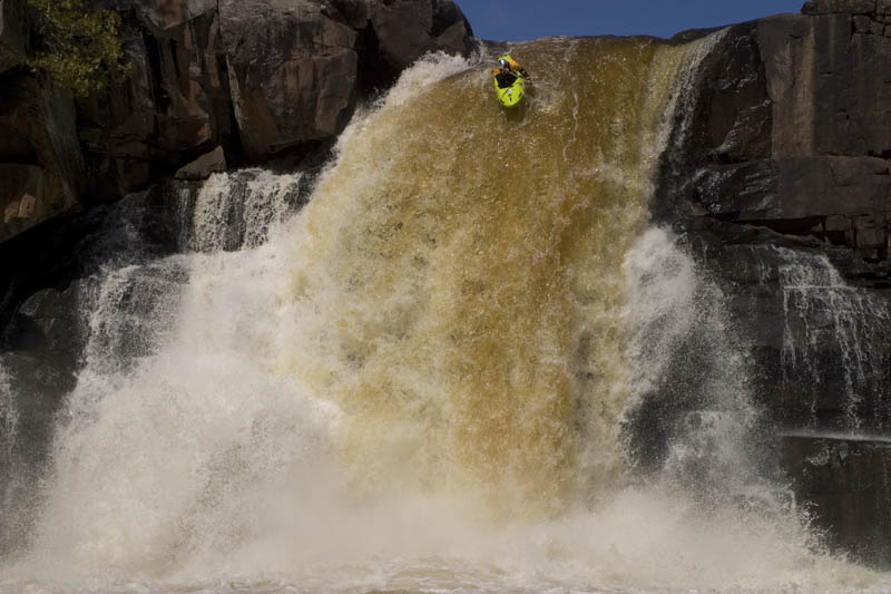 whitewater kayaking red bull desre pickers 1 The Top 30 Whitewater Kayaking Photos by Red Bull