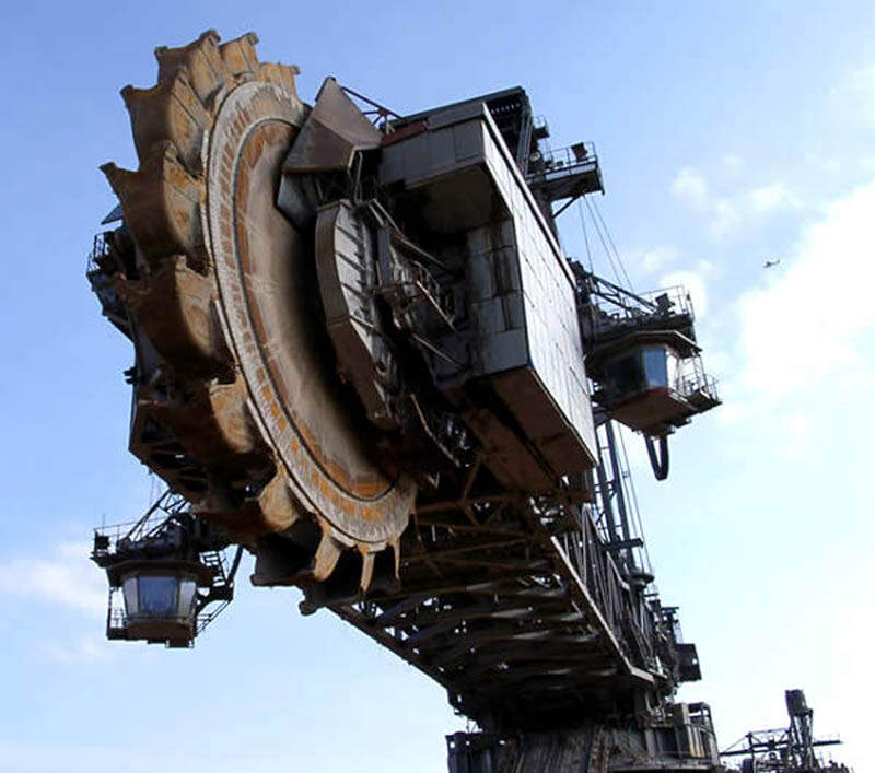 bagger 288 largest land vehicle in the world 2 The Largest Land Vehicle in the World