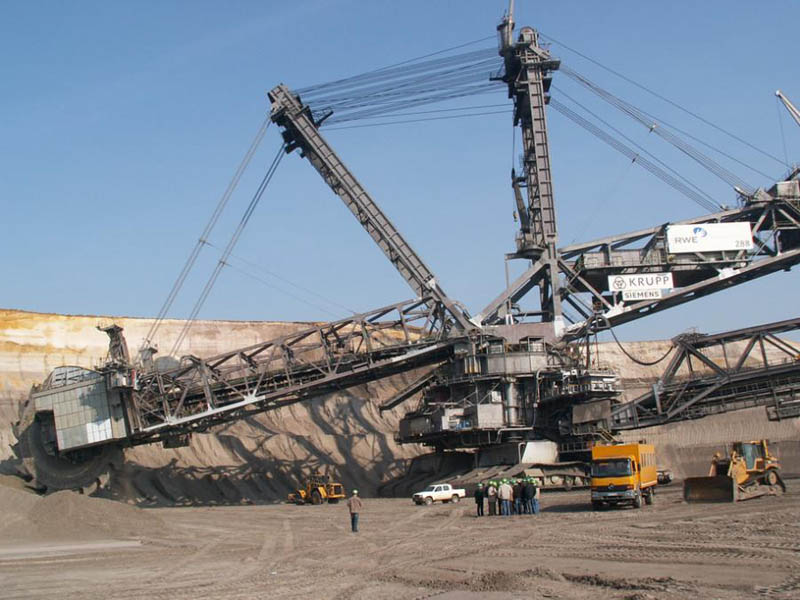 bagger 288 largest land vehicle in the world 7 The Largest Land Vehicle in the World