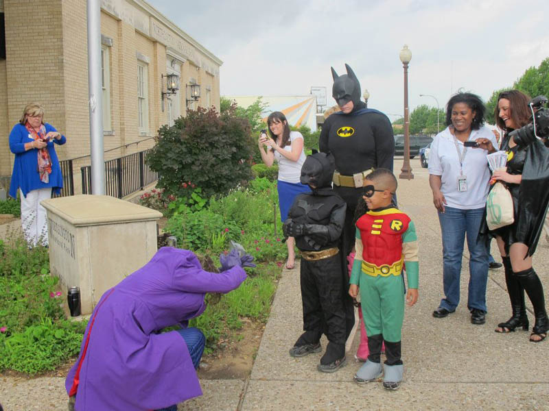 boy with leukemia batman for day arlington texas 18 Boy With Leukemia Becomes Batman for a Day