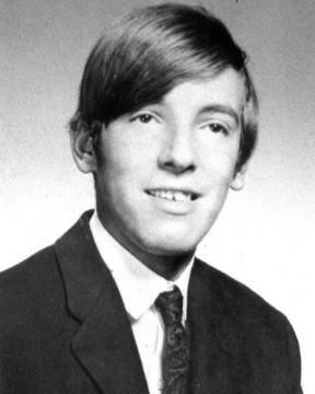 bruce springsteen high school younger teenager childhood picture 40 Music Stars Before They Were Famous