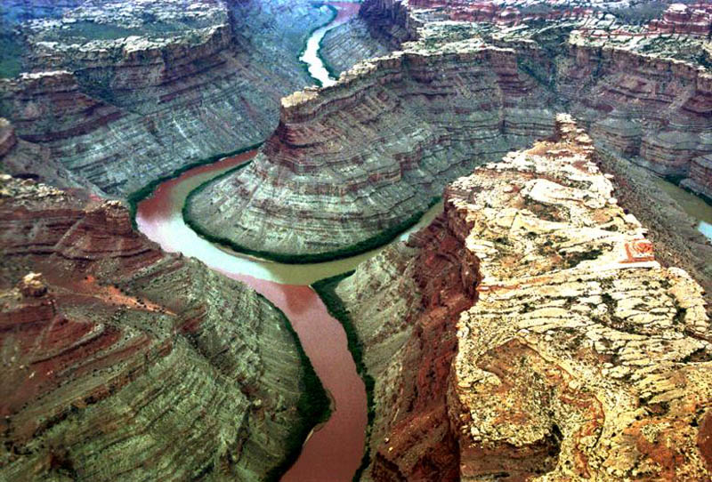 colorado river and green river confluence canyonlands national park utah When Rivers Collide: 10 Confluences Around the World