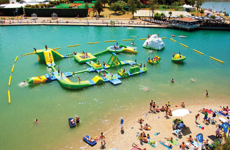 giant inflatable water parks wibit sports modular 9 The Most Amazing Inflatable Water Parks Ever