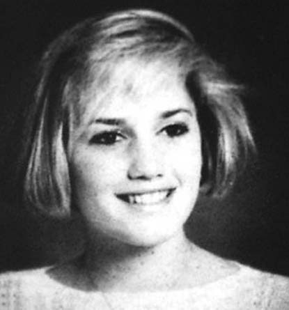 gwen stefani high shcool teenager younger childhood picture 40 Music Stars Before They Were Famous