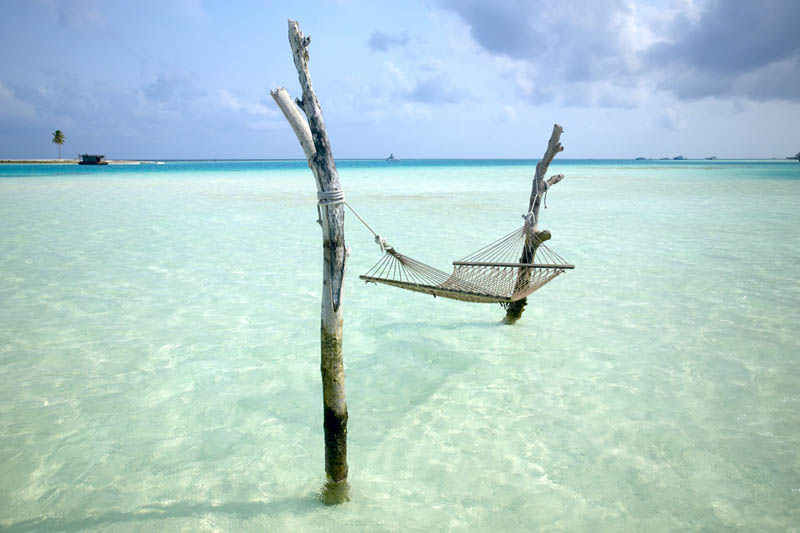 hammock in the water white sand beach maldives Picture of the Day: Great Place for a Hammock