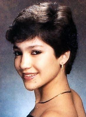 jennifer lopez high school teenager younger picture 40 Music Stars Before They Were Famous