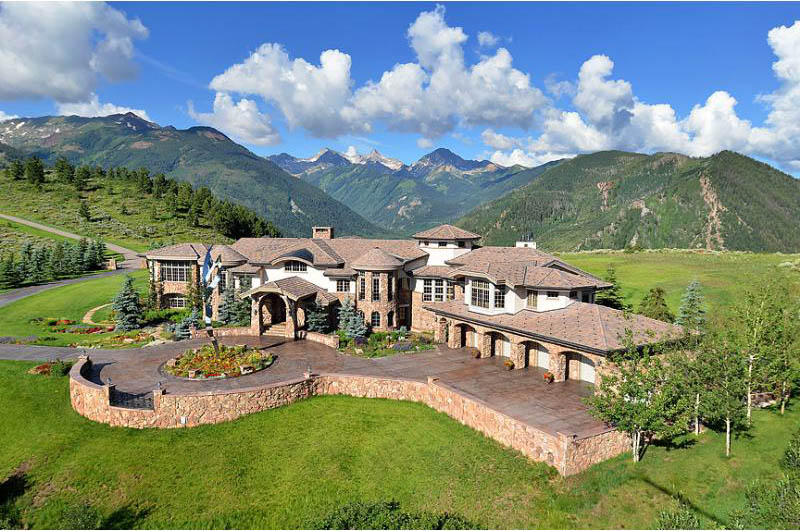 mansion in the mountains aspen snowmass colorado 15 A Mansion in the Mountains