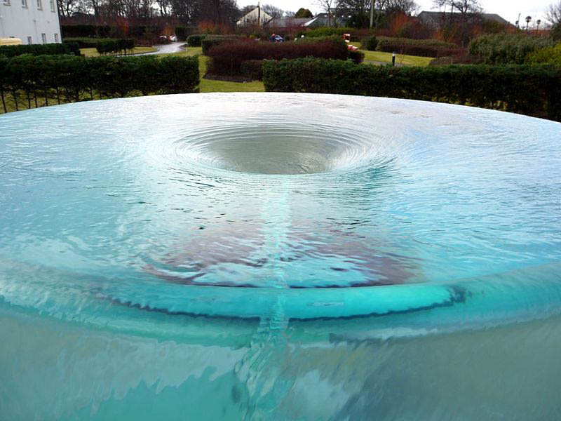 charybdis water vortex sculpture by william pye at seaham hall hotel sunderland 1 Amazing Vortex Water Sculpture by William Pye