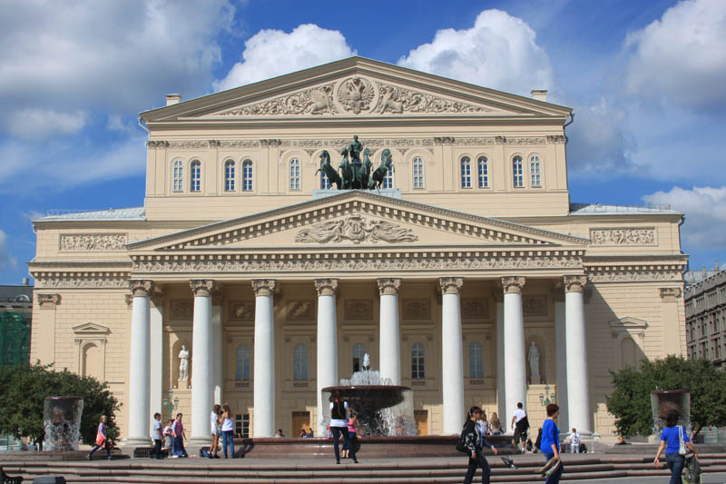 moscow bolshoi theatre 2011 25 Incredible Concert Halls Around the World
