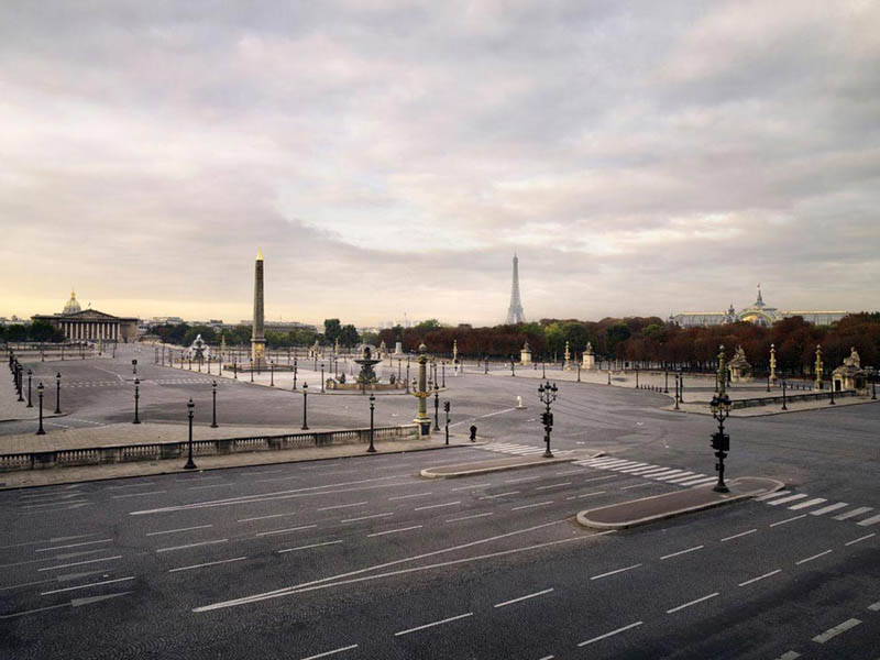 place de la concorde 200x256cm 2008 silent world without people lucie and simon Visions of Cities Without People
