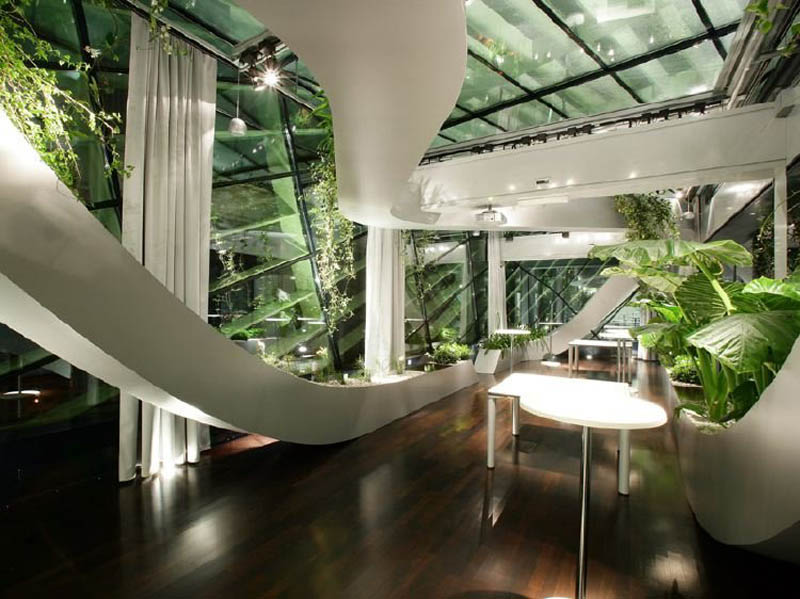 rooftop meeting space with swopping lush panoramic interior garden 6 Amazing Rooftop Boardroom with Panoramic Indoor Garden