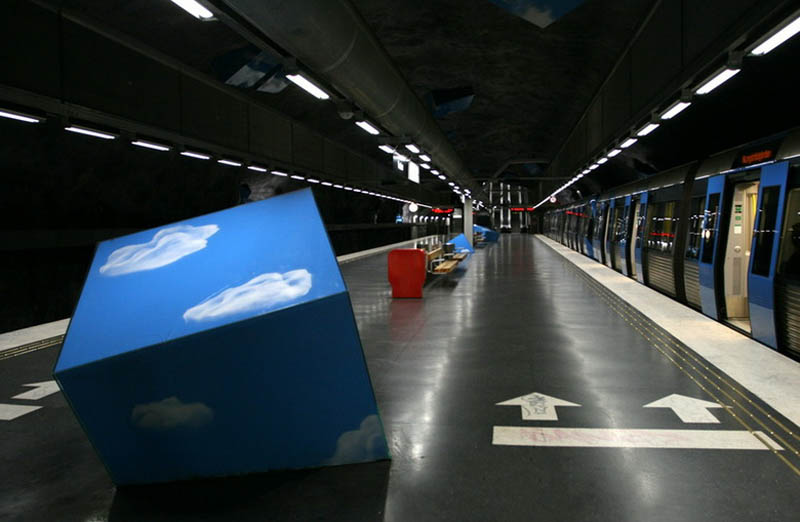 stockholm metro subway art sweden worlds longest art gallery 13 Stockholm Metro: The Worlds Longest Art Gallery