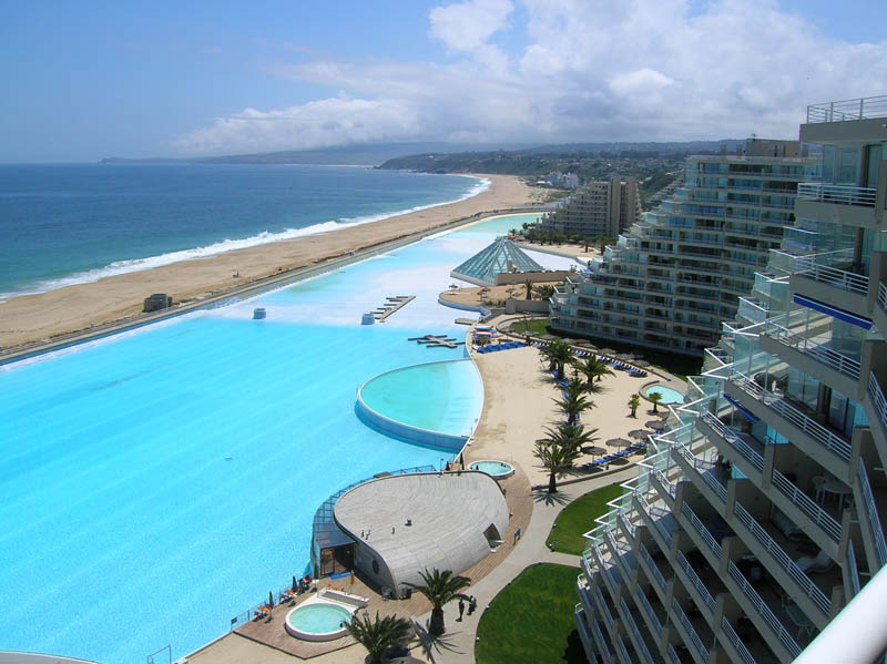 worlds largest swimming pool san alfonso del mar chile 5 The Largest Swimming Pool in the World