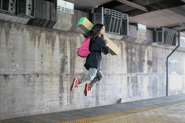 levitation photo portraits by natsumi hayashi 14 Levitation Portraits by Natsumi Hayashi