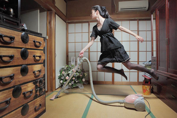 levitation photo portraits by natsumi hayashi 8 Levitation Portraits by Natsumi Hayashi