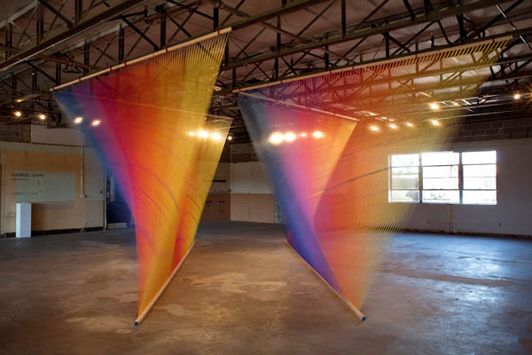 plexus 4 by gabriel dawe colored thread installation 3 6 Amazing Color Spectrums Made from Thread