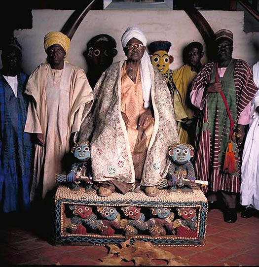 portrait of EL HADJ SEIDOU NJIMOLUH NJOYA – Sultan of Fumban and Mfon of the Bamun (Cameroon) by daniel lane