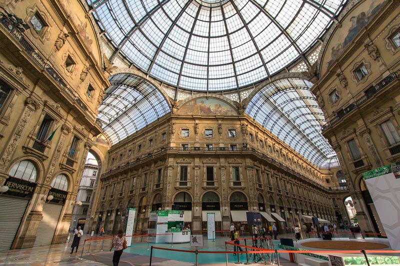 galleria vittorio emanuele ii milan 3 The Galleria: Milans Glass Covered Street