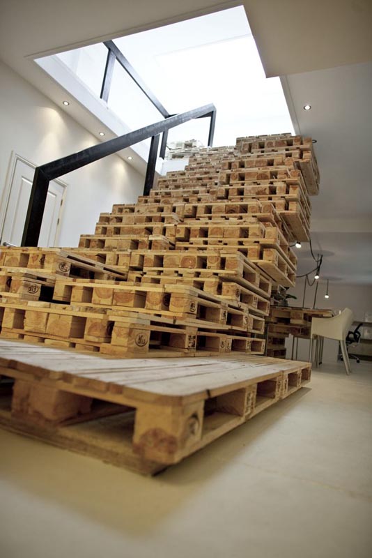 staircase made of shipping pallets