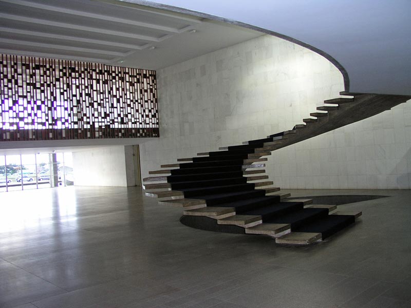 oscar niemeyer brazil foreign ministry staircase