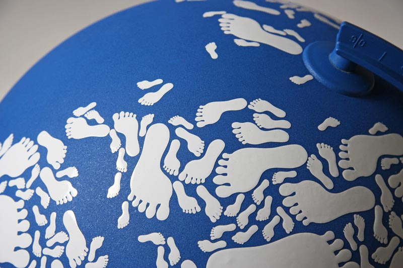 globe made with footprints kyle bean 2 Inventive Hand Crafted Art by Kyle Bean