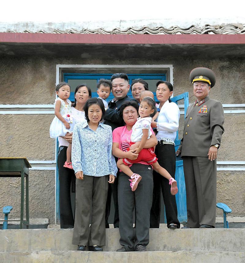 north korea family meets the leader portrait not smiling The Shirk Report   Volume 176