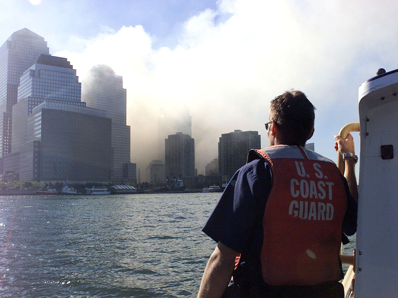 9 11 coast guard boatlift evacaution of manhattan new york city 1 The Largest Sea Evacuation in History