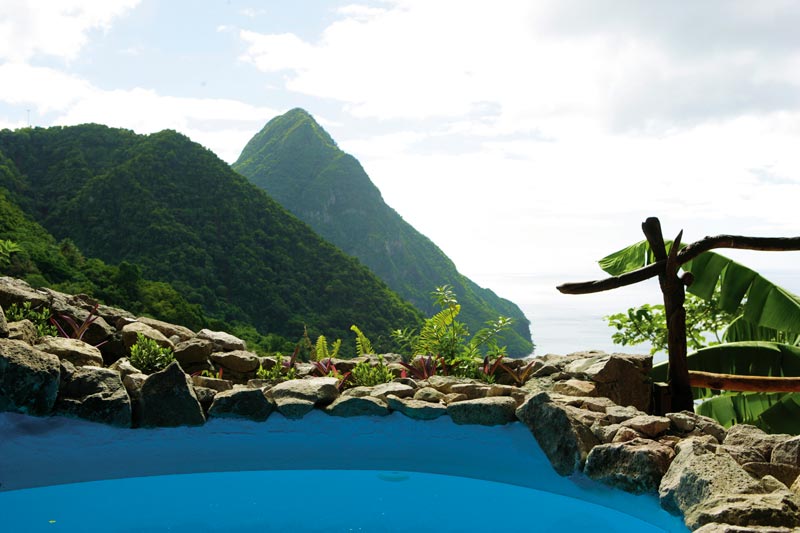 open wall resort st lucia ladera 1 The Open Wall Resort in St. Lucia [20 pics]