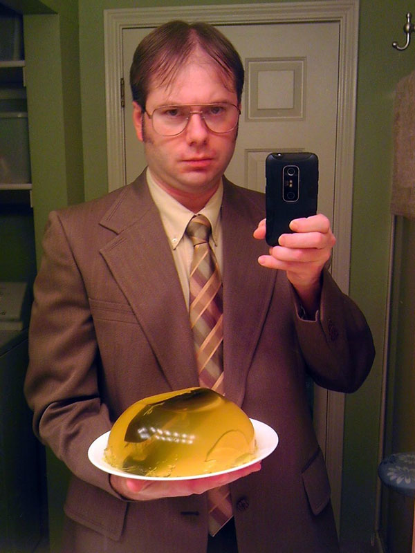 dwight schrute the office halloween costume 23 Funny and Creative Halloween Costumes