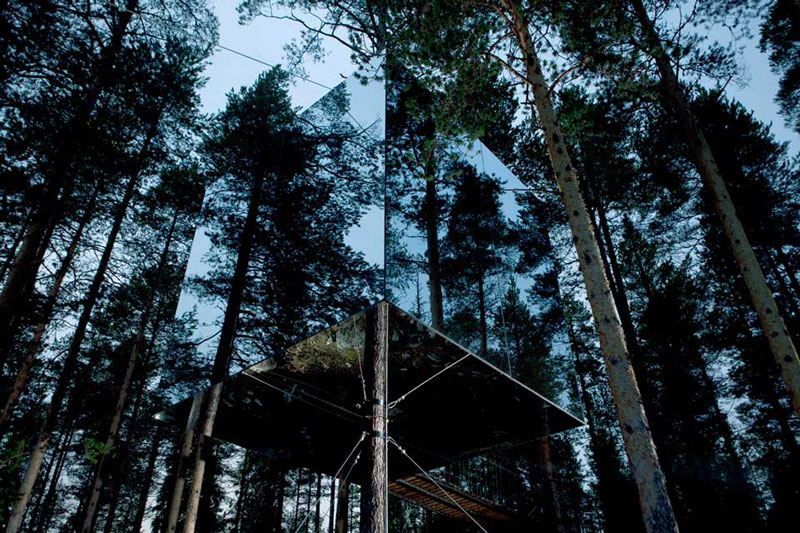mirrorcube treehouse sweden treehotel 2 The Treehotel in Sweden for Nature Lovers